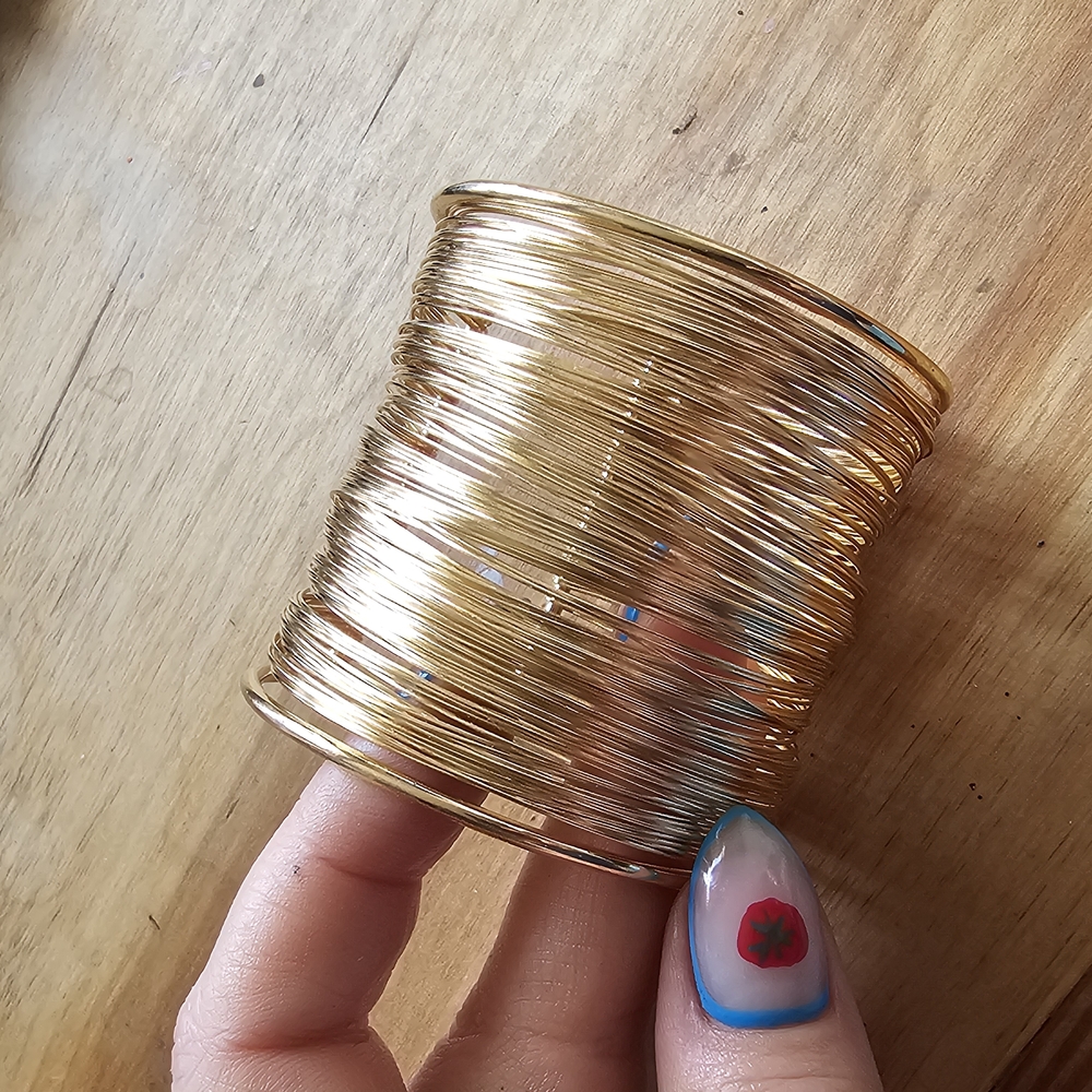 Elegant Gold Wire Bangle Bracelet